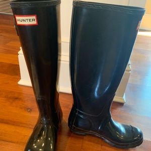 Black Hunter Boots + socks